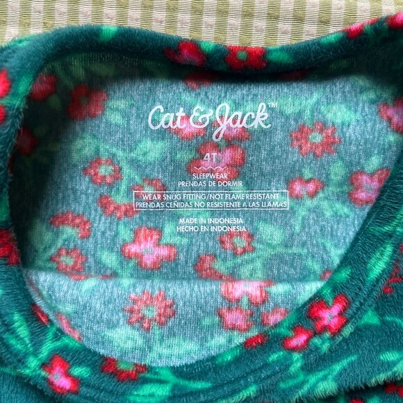 Cat & Jack™ Toddler 2pc Snuggly Soft Snug Fit Christmas Pajama Set - Picture 3 of 4